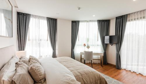 Two-Bedroom Suite