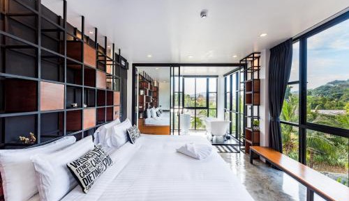 Executive Suite