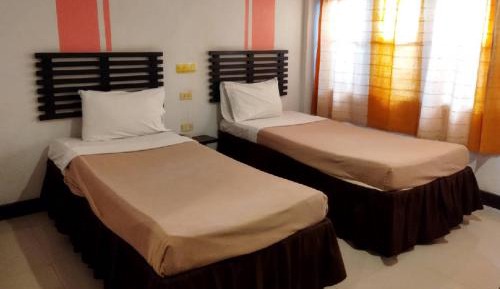 Twin Room with Private Bathroom