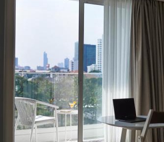 Studio with Balcony