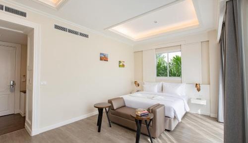 Premier King Room