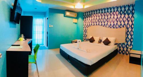 Superior Single Room