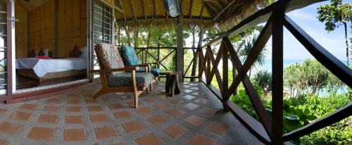 Bungalow with Sea View