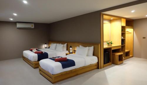 Standard Triple Room No Balcony