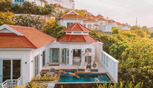 Bay View Pool Villa