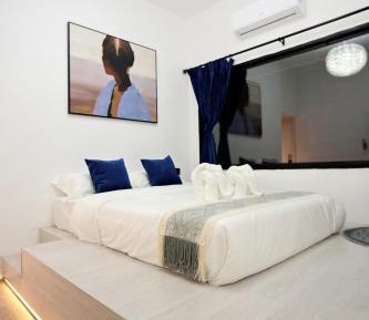 King Room with Spa Bath