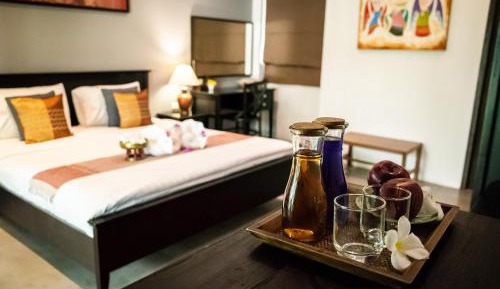 Deluxe King Room