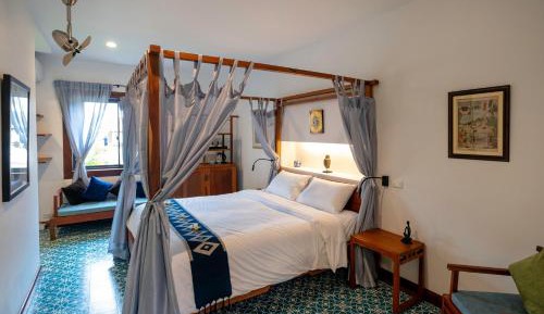 Suite with City View