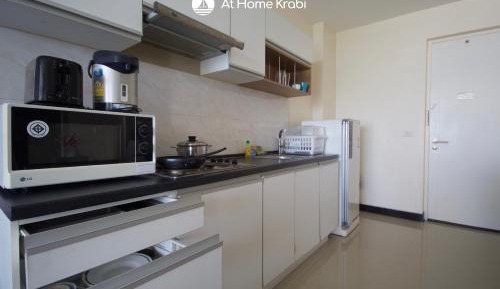 Studio Apartment with Sea View