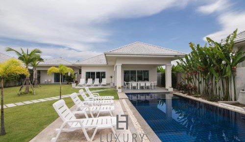 One-Bedroom Villa