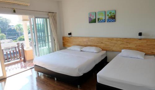 Double Room with Shared Bathroom