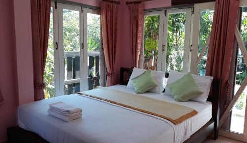 Queen Room with Balcony