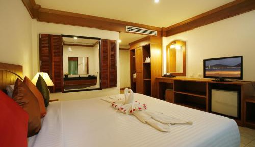 Deluxe Double or Twin Room