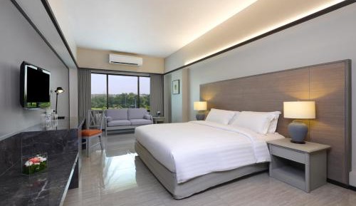 Deluxe Double or Twin Room