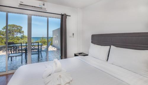 Three-Bedroom Apartment with Terrace