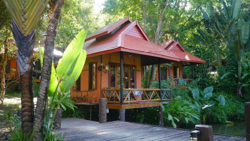 Wooden Cottage 