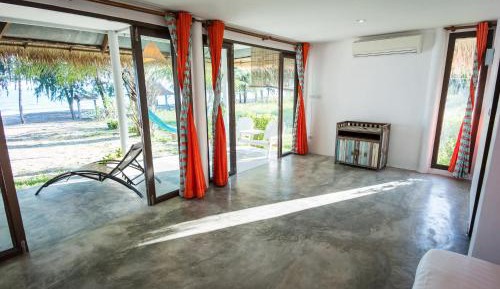 Bungalow - Beach Front
