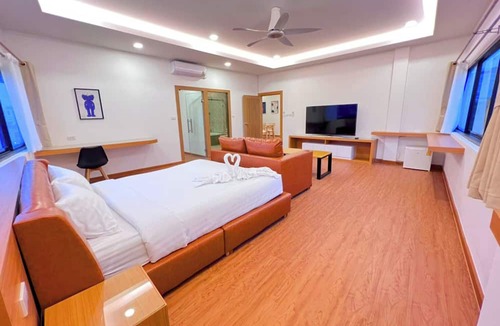 Pattaya Bay Hotel | The Lodge Pattaya