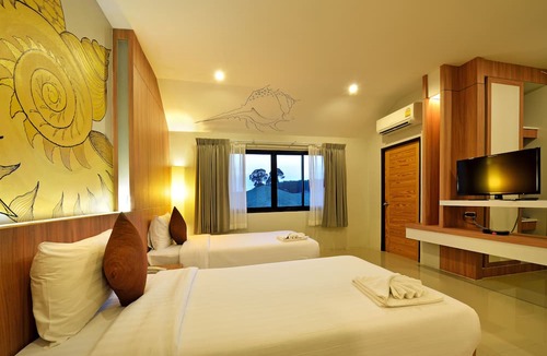 Pak Nam Hotel | Tairada Boutique Hotel x StayLah
