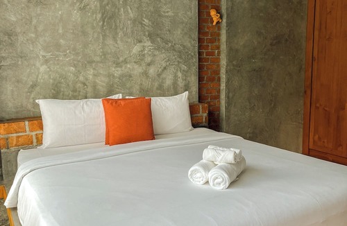 Chalong Hotel | Baanmee Phuket Sha Plus