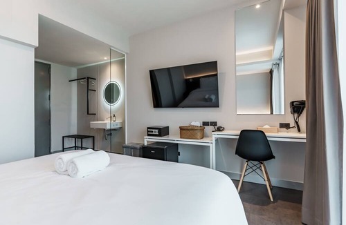 Old City Hotel | POR Arak