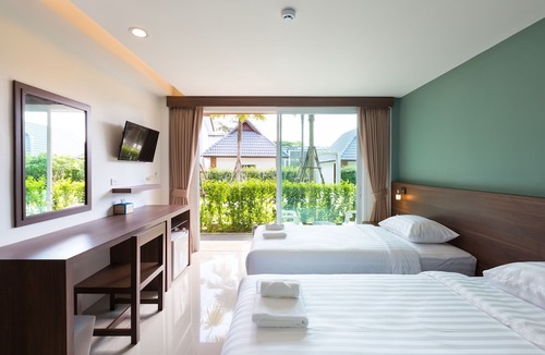 Bang Tao Hotel | Parida resort