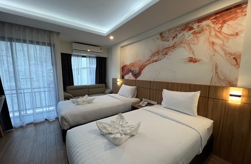 Nai Muang Hotel | The Square Hotel Nakhon Phanom