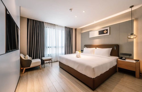 Chom Thong Hotel | Laike Hotel