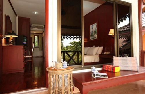 Kenue Kang Hotel | Vansana NamNgum Hotel