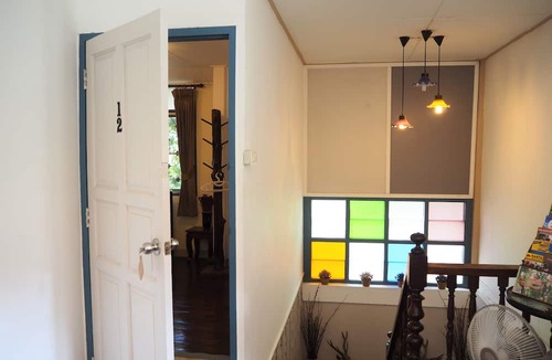 Thapae House | Stay With Me Guesthouse