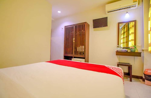 Wat Bowon Niwet Hotel | Super OYO 484 Pannee Residence Khaosan (Sha Plus)