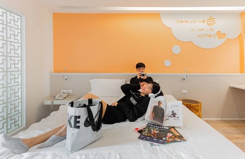 Talat Yai Hotel | The Tint at Phuket town