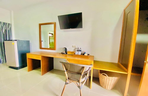 Nong Thale Hotel | Chanpailin Omarzaa