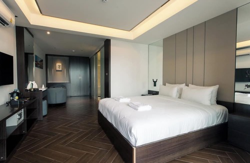 Vientiane Hotel | Riverside Hotel