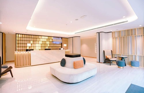 Yan Nawa Hotel | Holiday Inn Express and Suites Bangkok Central Pier by IHG