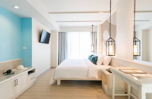 Khuekkhak Hotel | The Sands Khao Lak by Katathani