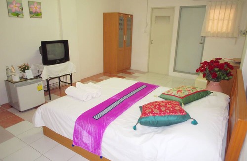 Anusawari Hostel | Thanapa Mansion - Hostel