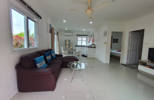Chalong Villa | Star Private Pool Villa 2 Bedrooms