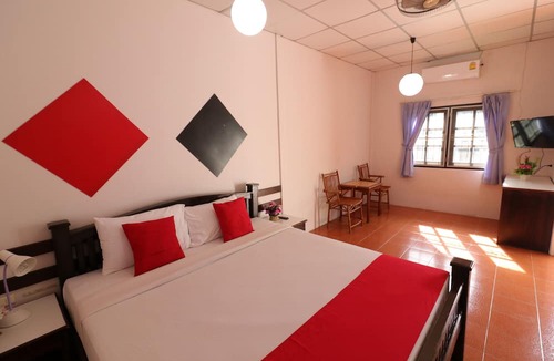 Talat Nuea House | Baan Nat The Village
