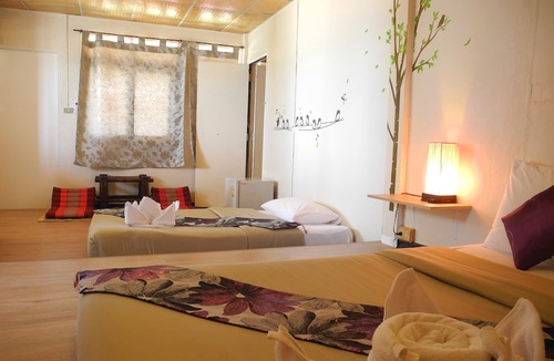 Bang Po Resort | By Beach Resort