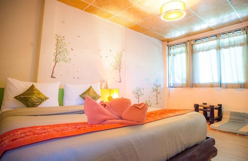 Bang Po Resort | By Beach Resort