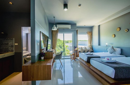 Thep Kasattri Hotel | The Rubber Hotel Phuket