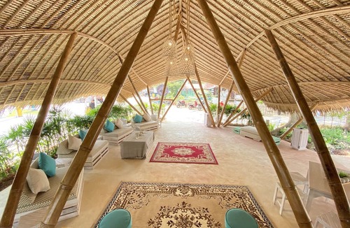 Na Chom Thian Hotel | Beach House Camp