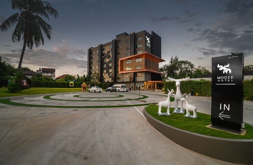 Wat Ket Hotel | Moose Hotel Chiangmai