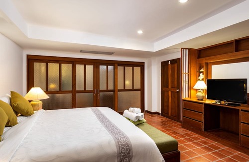 Nai Harn House | The Sands 2 bedroom apartment