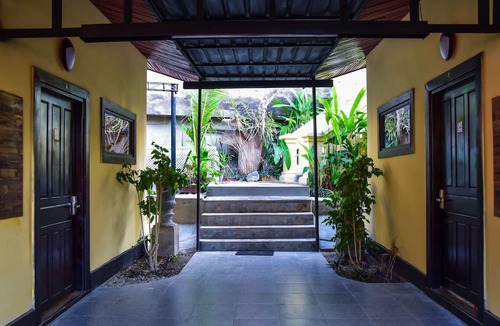 Luang Prabang Hostel | Mad Monkey Luang Prabang