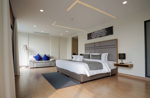 Lat Krabang Hotel | Canalis Suvarnabhumi Airport Hotel – Free Scheduled shuttle from Hotel to Suvarnabhumi Airport