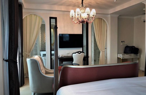 Hai Ya Hotel | Nanta Glam CM Hotel & Residences