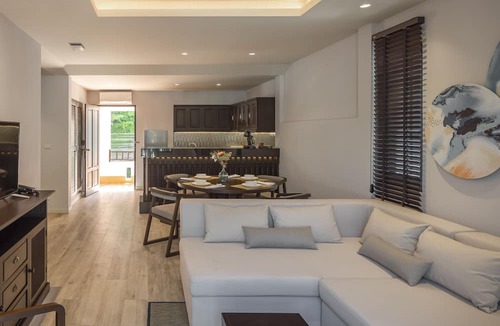 Kamala Resort | The Pe La Resort, Phuket