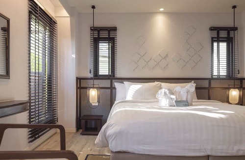 Kamala Resort | The Pe La Resort, Phuket